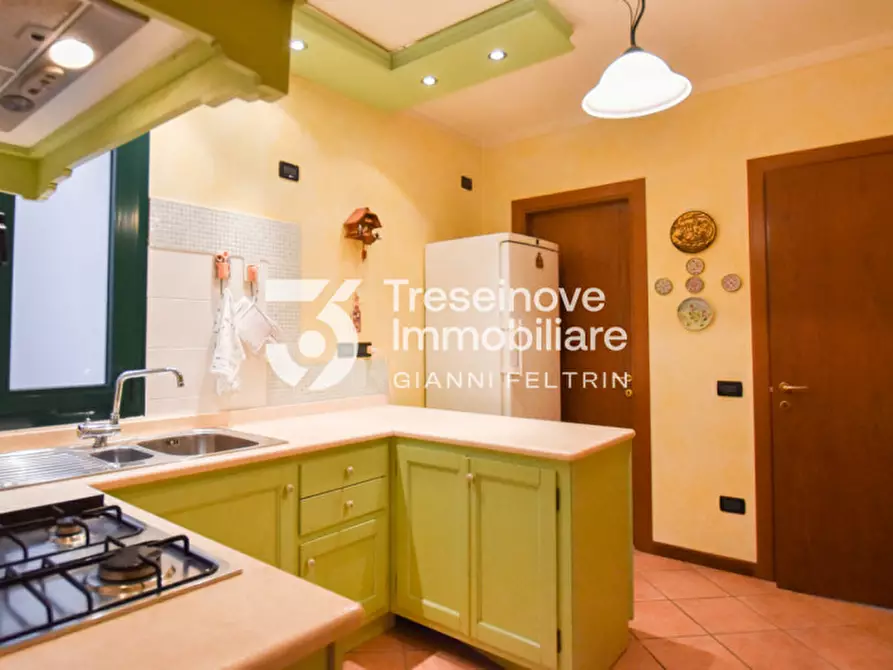 Immagine 38 di Villa in vendita  in Via Postumia Romana a Paese