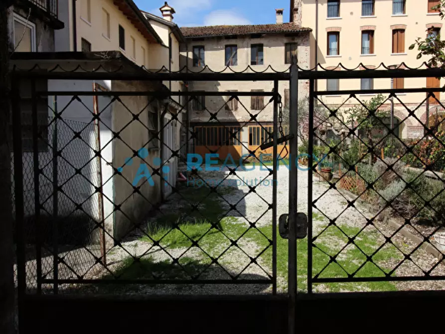 Immagine 4 di Rustico / casale in vendita  in Via Quattro Novembre a Marano Vicentino