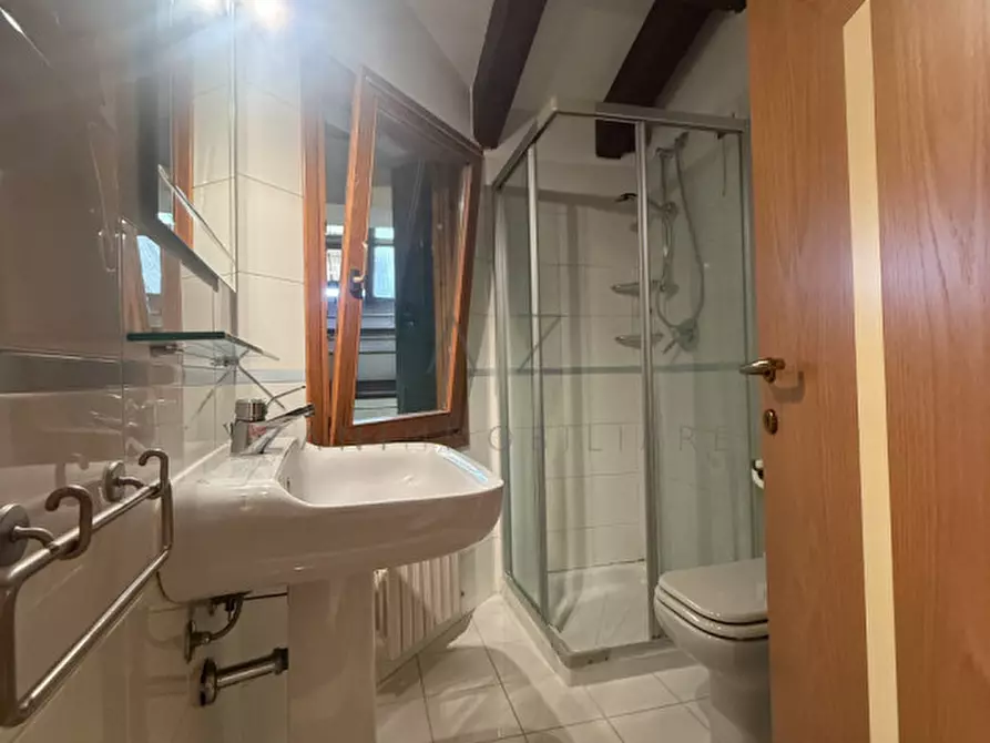 Immagine 13 di Appartamento in affitto  in piazza giorgione a Castelfranco Veneto