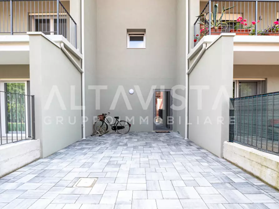 Immagine 5 di Appartamento in vendita  in Via Giovanni Falcone a Rezzato