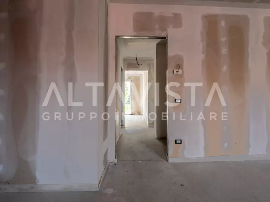 Immagine 10 di Appartamento in vendita  in Via Giovanni Falcone a Rezzato