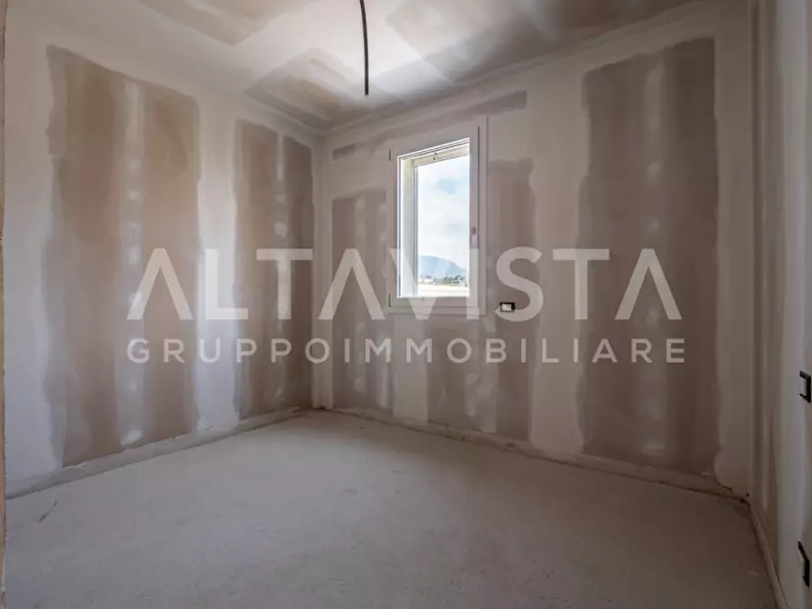 Immagine 11 di Appartamento in vendita  in Via Giovanni Falcone a Rezzato