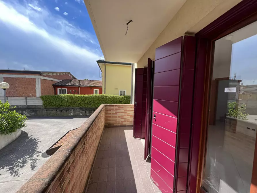 Immagine 3 di Villetta a schiera in vendita  in Via Primavera a Chioggia