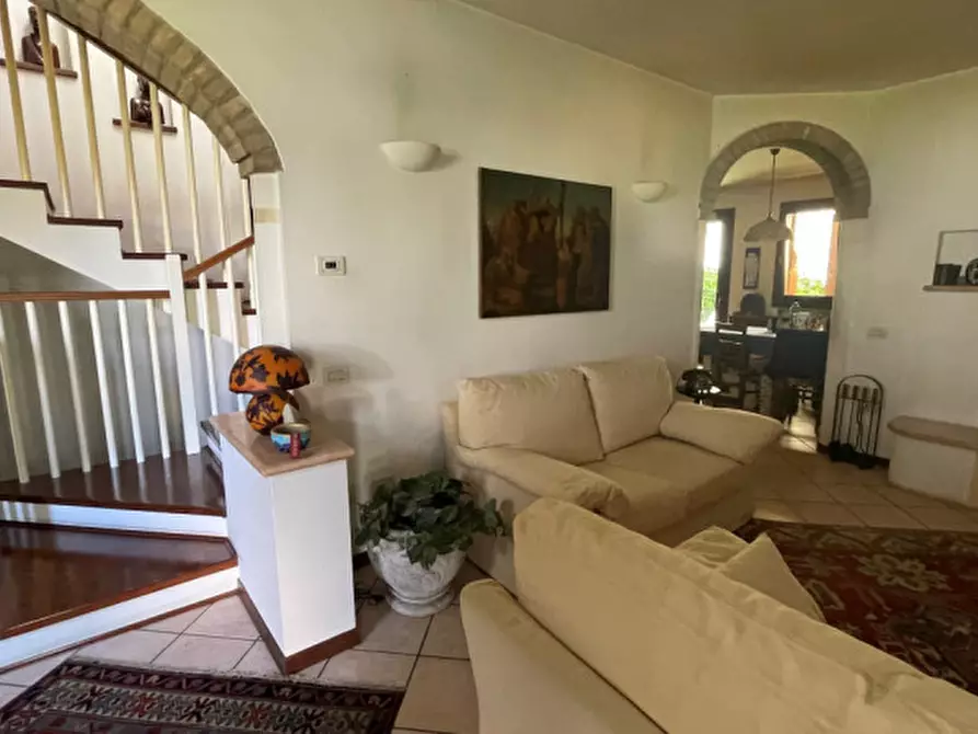 Immagine 1 di Casa bifamiliare in vendita  in via San Pio X a Loreggia