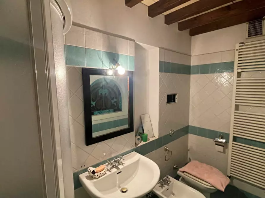 Immagine 7 di Casa bifamiliare in vendita  in via San Pio X a Loreggia