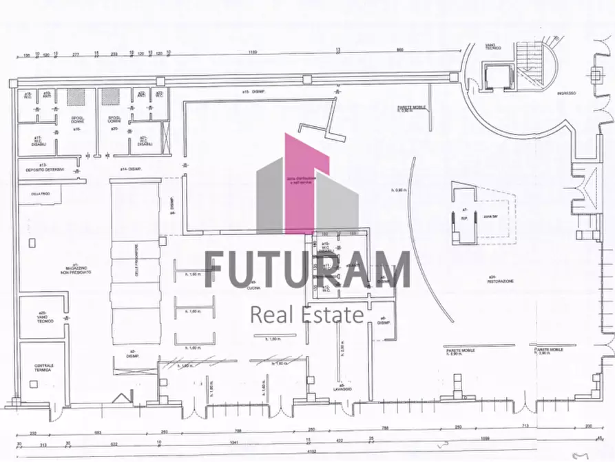 Immagine 36 di Negozio in affitto  a Pianiga