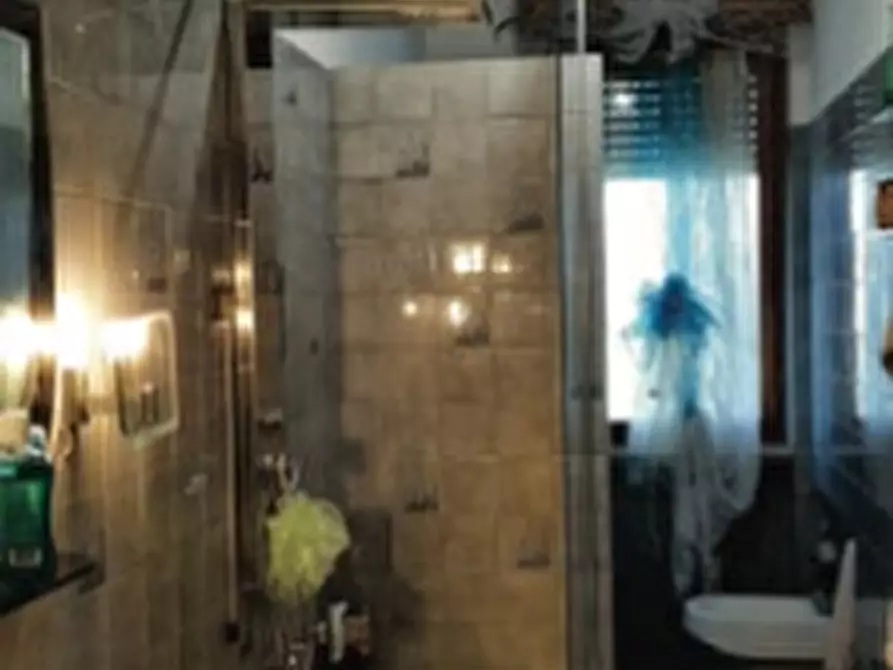 Immagine 5 di Casa bifamiliare in vendita  in VIA VIRGILIANA 1 a Trevenzuolo