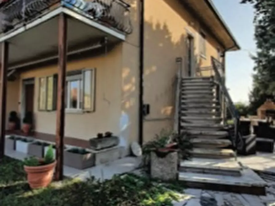 Immagine 12 di Casa bifamiliare in vendita  in VIA VIRGILIANA 1 a Trevenzuolo