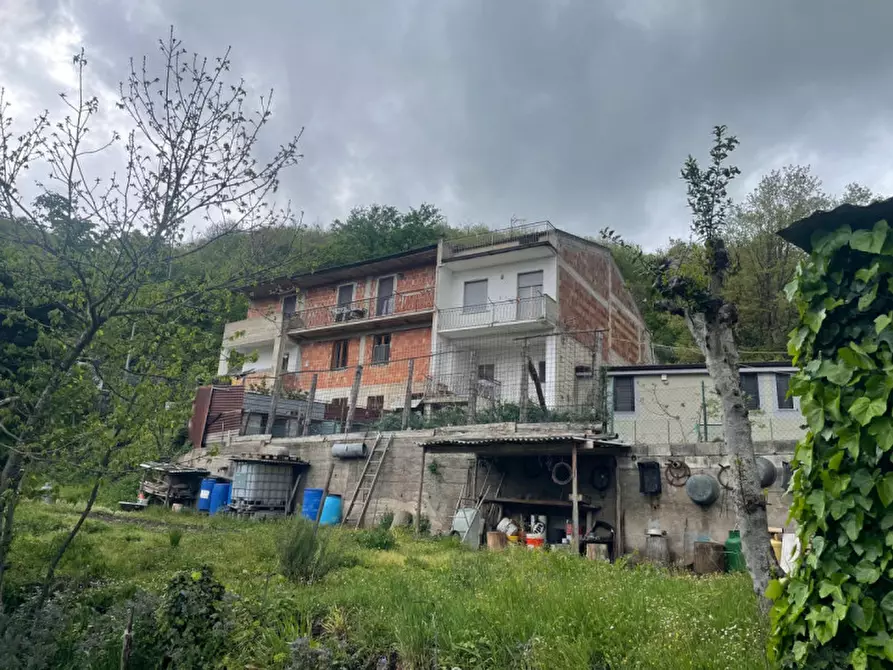 Immagine 3 di Villetta a schiera in vendita  in Via castagne a Tramutola