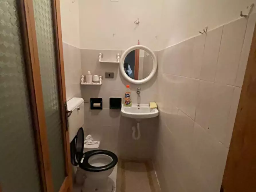 Immagine 13 di Villetta a schiera in vendita  in Via castagne a Tramutola