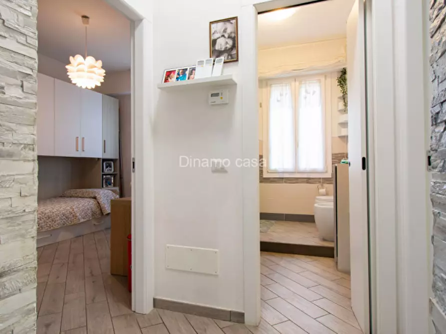 Immagine 9 di Appartamento in vendita  in via aspromonte a Prato