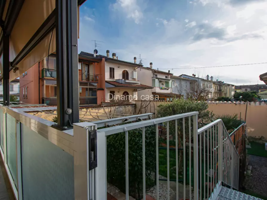 Immagine 19 di Appartamento in vendita  in via aspromonte a Prato