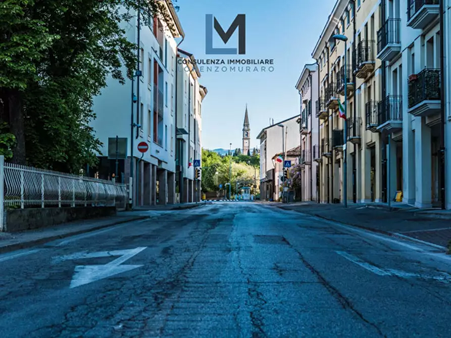 Immagine 2 di Terreno in vendita  a Montebelluna