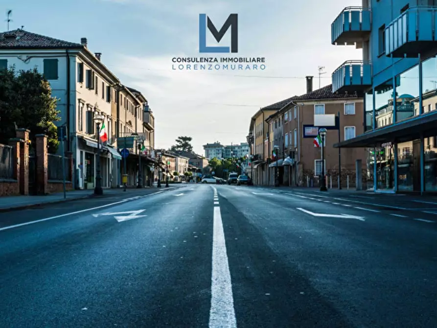 Immagine 3 di Terreno in vendita  a Montebelluna