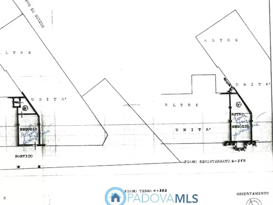 Immagine 4 di Negozio in vendita  in Viale Stazione a Montegrotto Terme