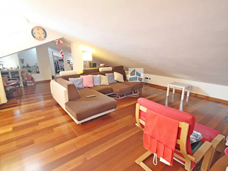 Immagine 11 di Casa trifamiliare in vendita  in Via Alcide De Gasperi a Santa Maria Di Sala