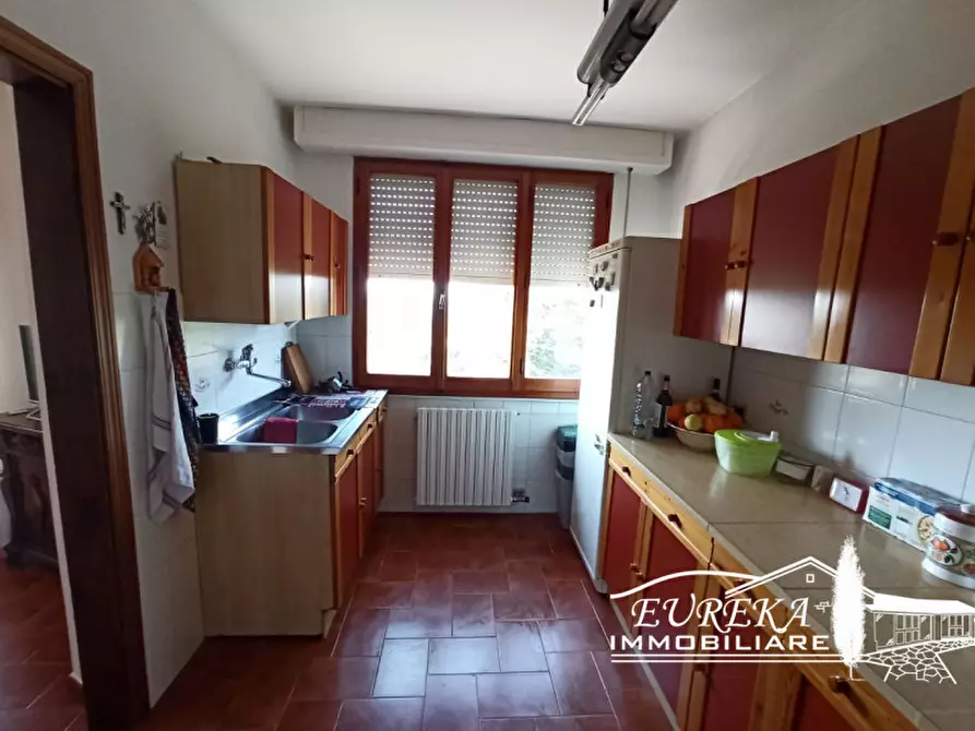 Immagine 11 di Appartamento in vendita  in strada vaiano a Castiglione Del Lago