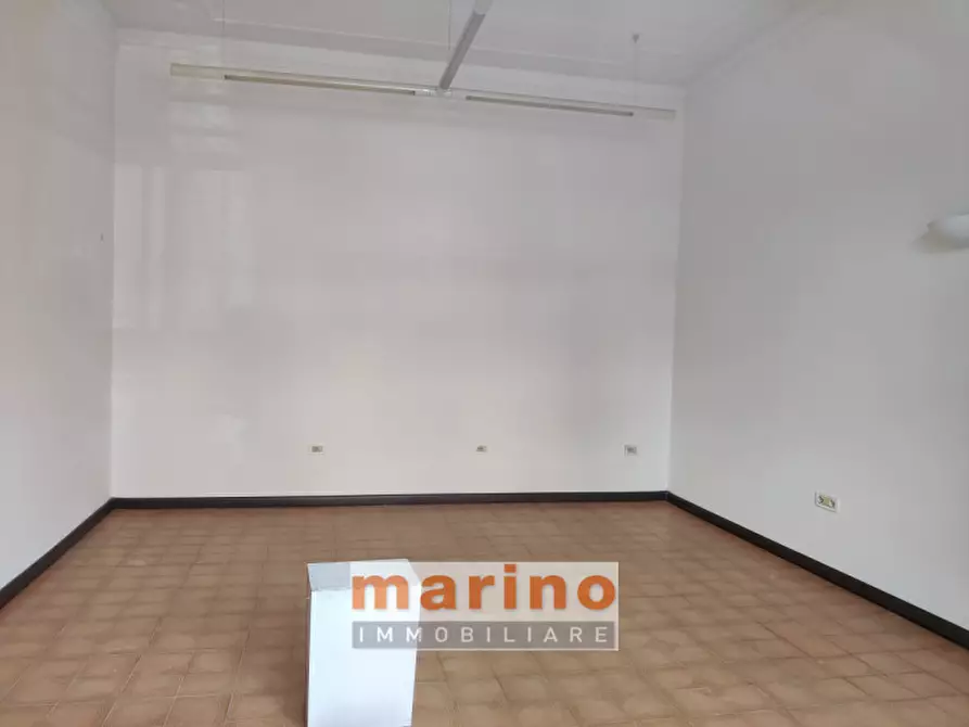 Immagine 2 di Negozio in affitto  in Via Gabriele Falloppio a Padova