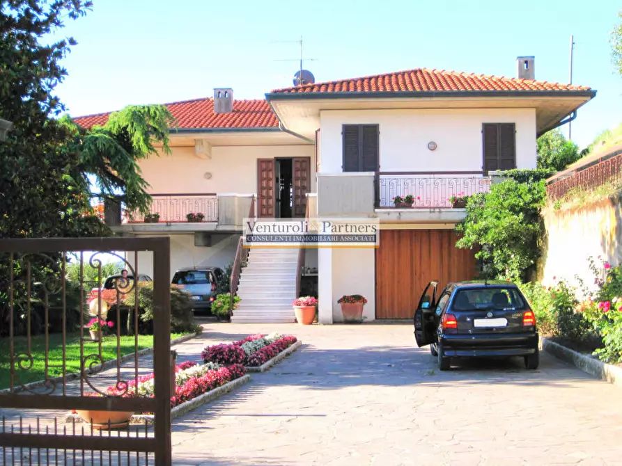 Immagine 33 di Villa in vendita  in Vie Grezze a Desenzano Del Garda
