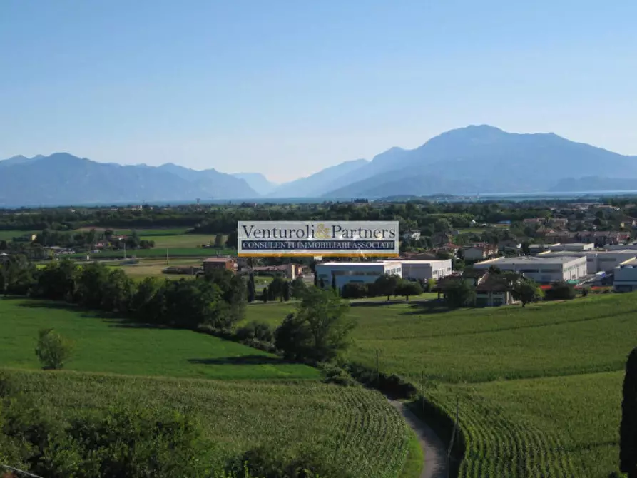 Immagine 35 di Villa in vendita  in Vie Grezze a Desenzano Del Garda