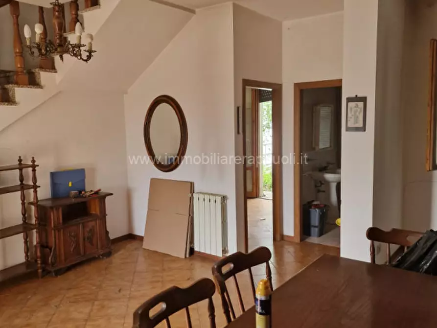 Immagine 3 di Villetta a schiera in vendita  a Sinalunga