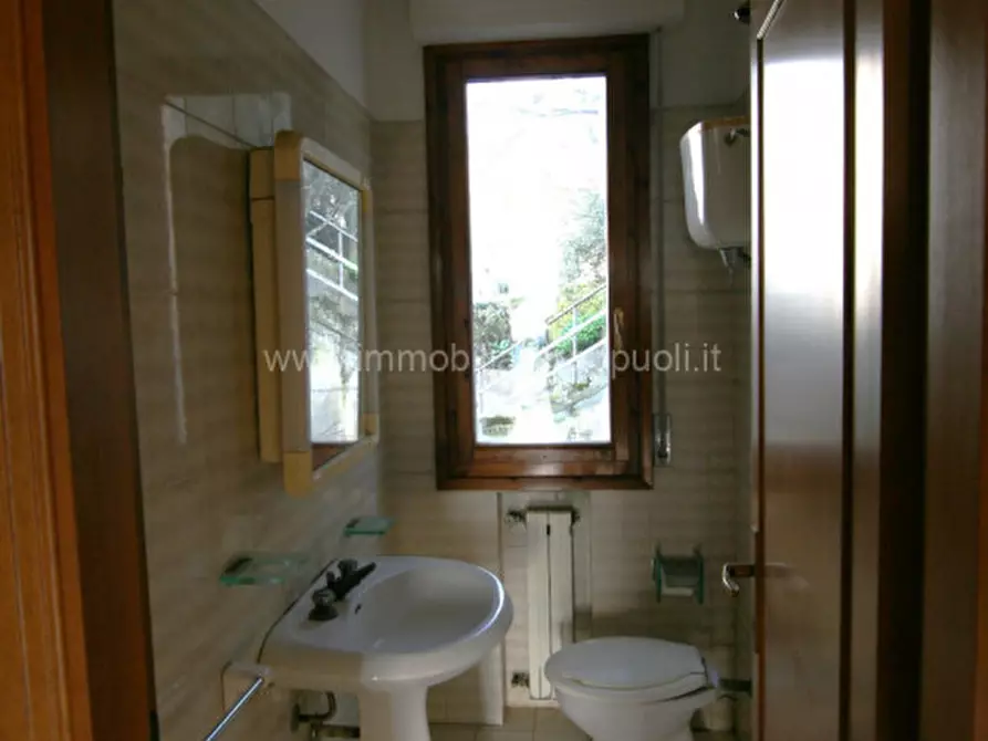 Immagine 9 di Villetta a schiera in vendita  a Sinalunga