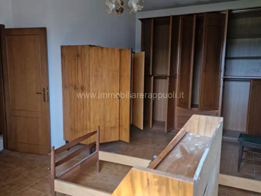 Immagine 13 di Villetta a schiera in vendita  a Sinalunga