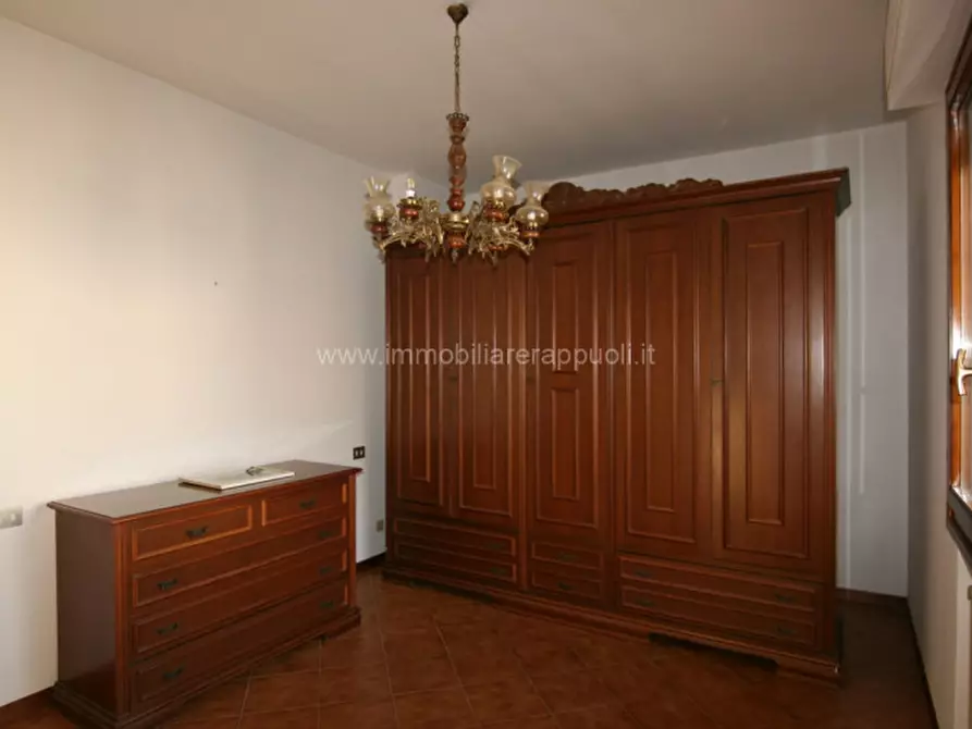 Immagine 20 di Villetta a schiera in vendita  a Sinalunga