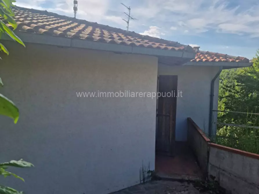 Immagine 26 di Villetta a schiera in vendita  a Sinalunga