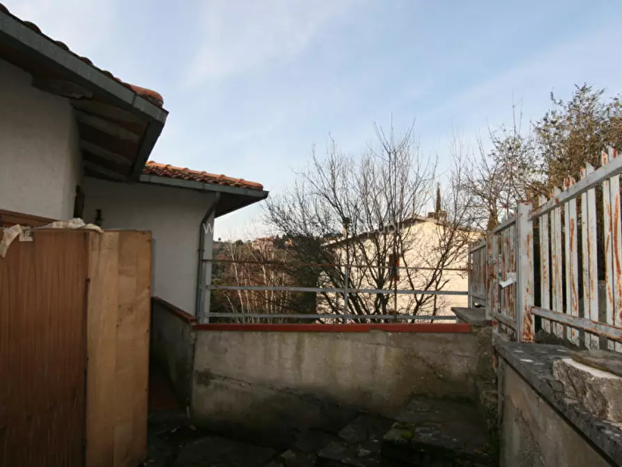 Immagine 27 di Villetta a schiera in vendita  a Sinalunga