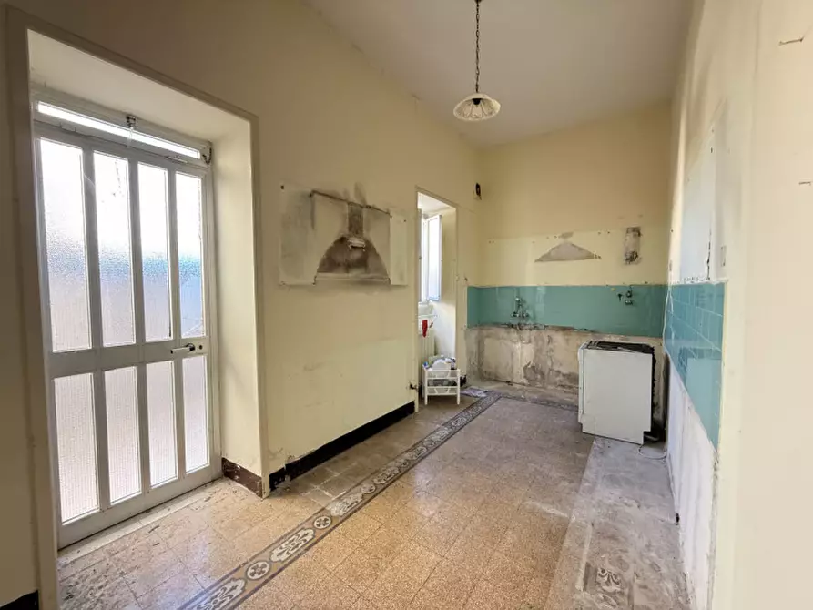 Immagine 37 di Appartamento in vendita  in Via Policastrelli,N°209 a Milazzo