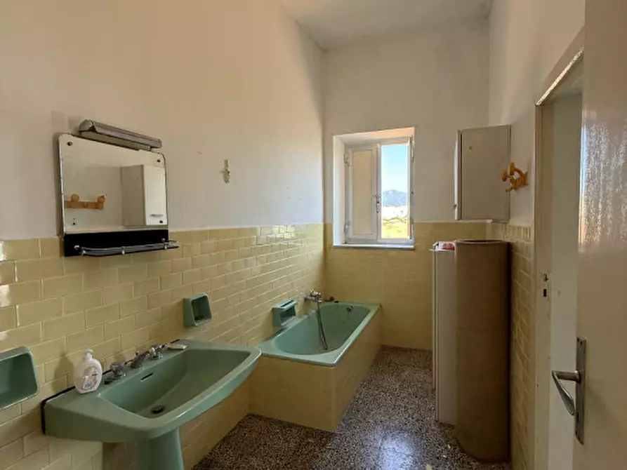 Immagine 39 di Appartamento in vendita  in Via Policastrelli,N°209 a Milazzo