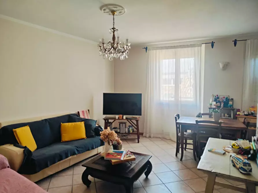 Immagine 1 di Appartamento in vendita  in VIA CHIARAMONTI a Cesena