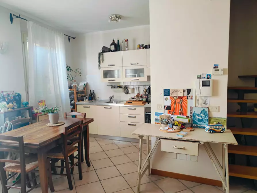 Immagine 2 di Appartamento in vendita  in VIA CHIARAMONTI a Cesena