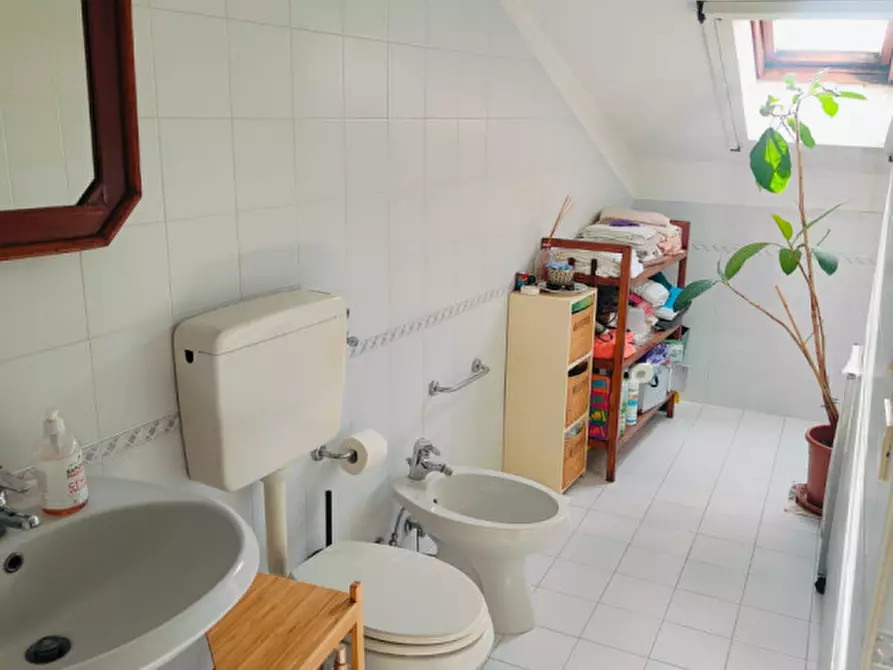 Immagine 11 di Appartamento in vendita  in VIA CHIARAMONTI a Cesena