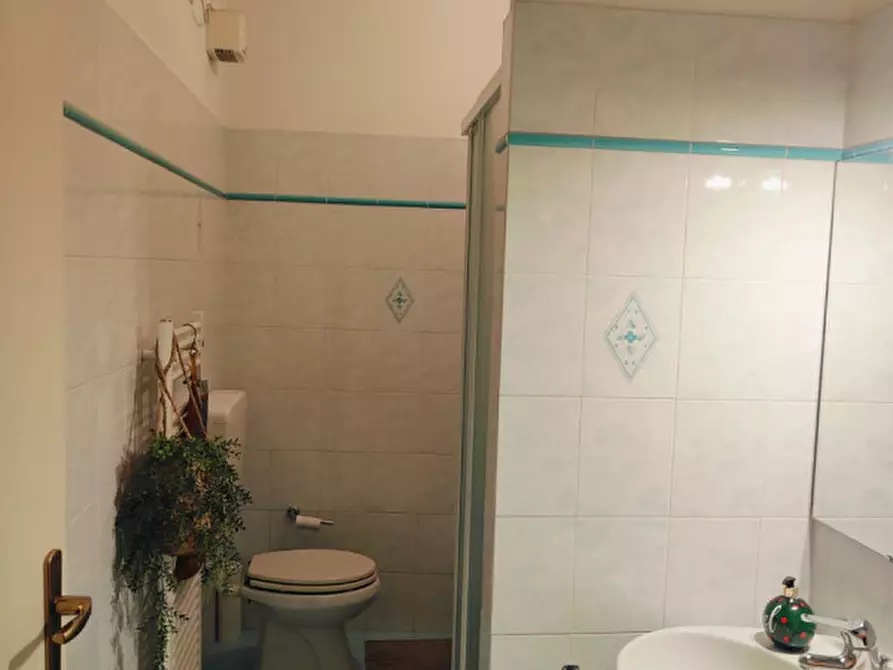 Immagine 13 di Appartamento in vendita  in VIA CHIARAMONTI a Cesena