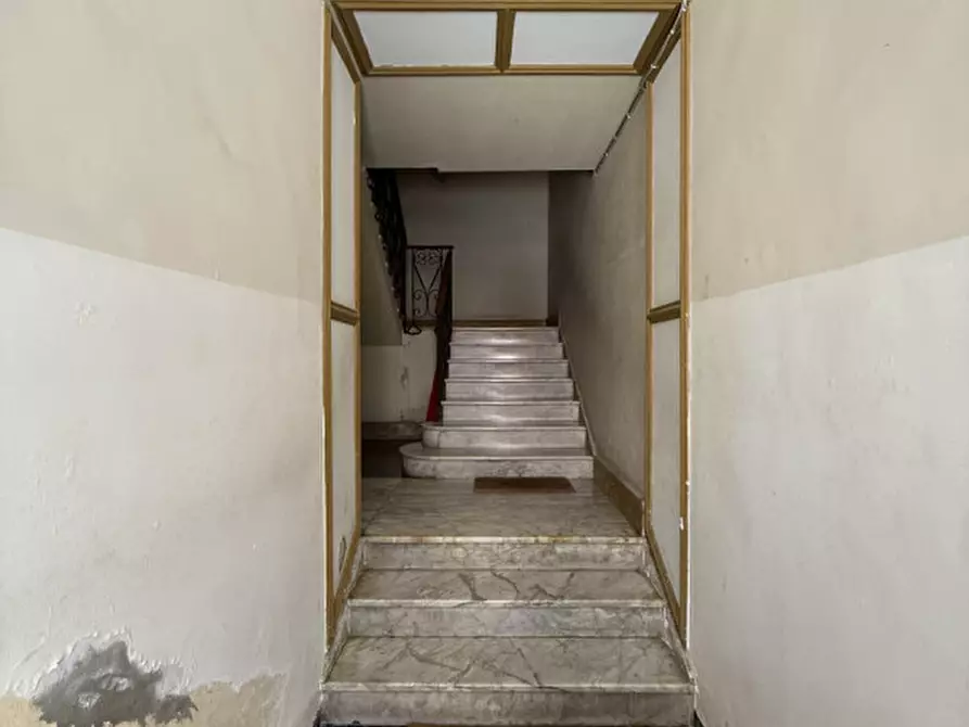 Immagine 15 di Palazzo in vendita  in Via Policastrelli,N°209 a Milazzo