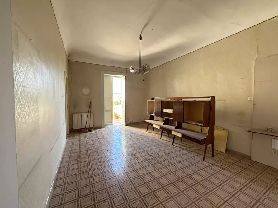 Immagine 20 di Palazzo in vendita  in Via Policastrelli,N°209 a Milazzo