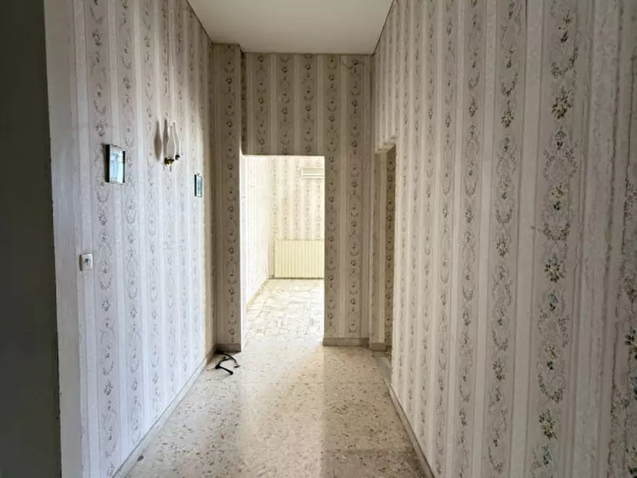 Immagine 30 di Palazzo in vendita  in Via Policastrelli,N°209 a Milazzo