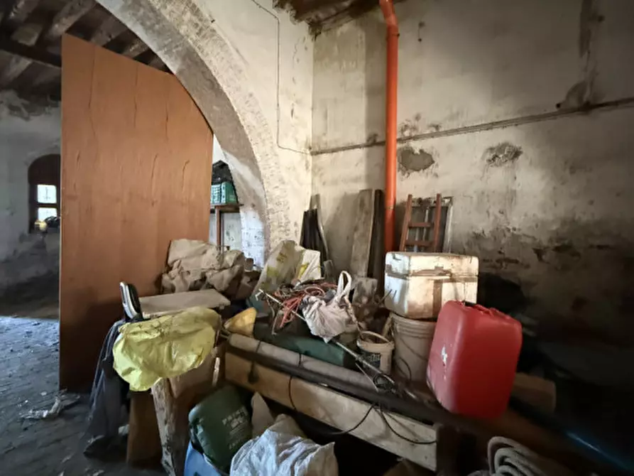 Immagine 48 di Palazzo in vendita  in Via Policastrelli,N°209 a Milazzo