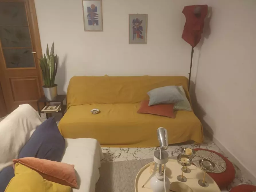 Immagine 12 di Appartamento in affitto  in Vico Ferdinando San felice a Napoli