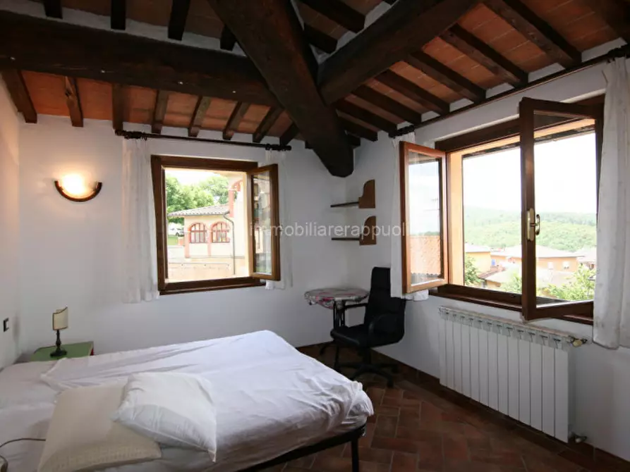 Immagine 3 di Appartamento in vendita  a Trequanda