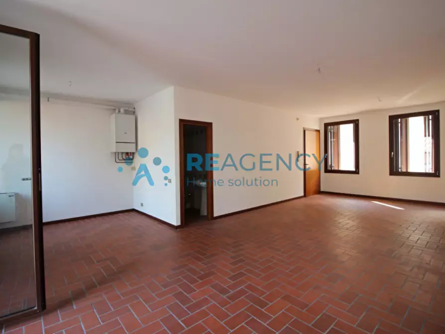 Immagine 6 di Appartamento in vendita  in Via Trieste a Thiene