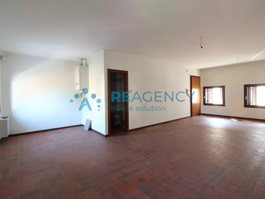 Immagine 12 di Appartamento in vendita  in Via Trieste a Thiene