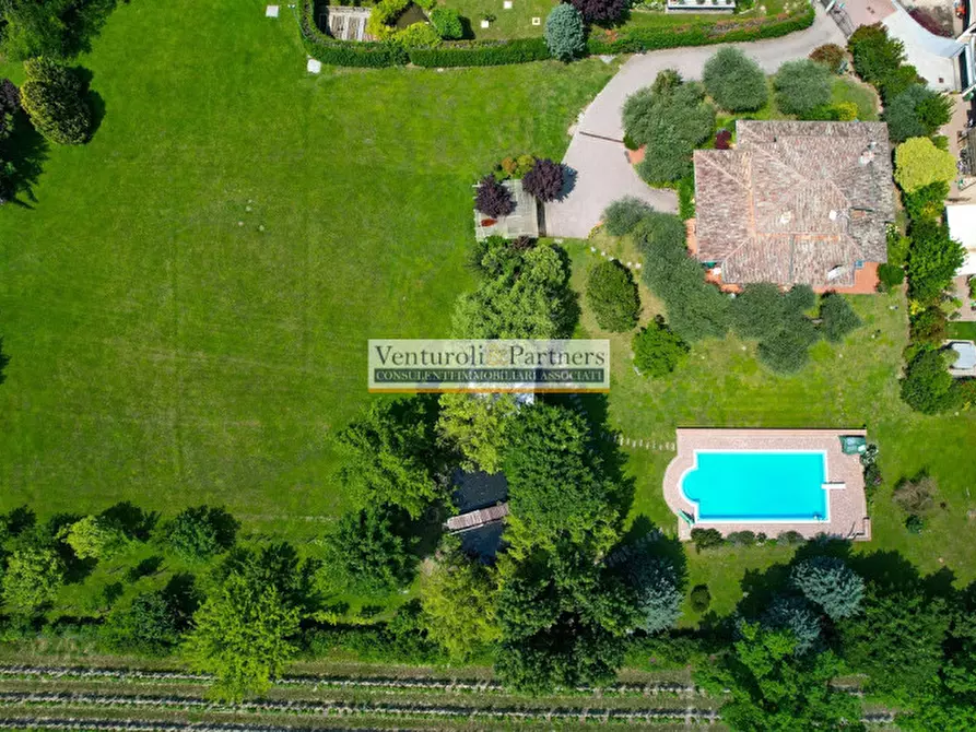 Immagine 12 di Villa in vendita  in Via Nino Dal Pra a Sirmione