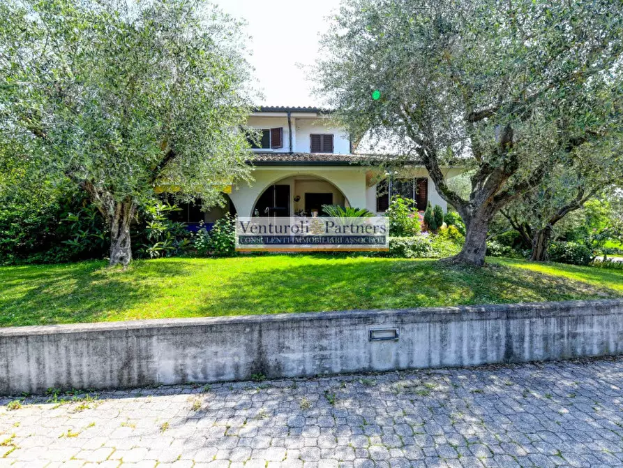 Immagine 19 di Villa in vendita  in Via Nino Dal Pra a Sirmione