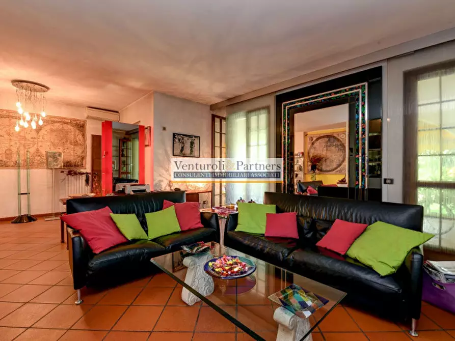 Immagine 20 di Villa in vendita  in Via Nino Dal Pra a Sirmione