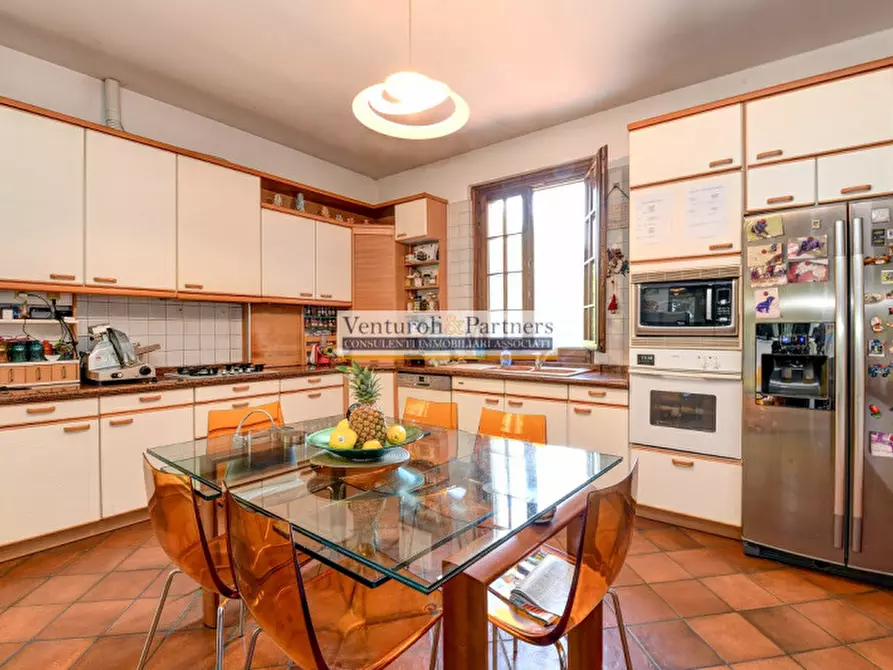 Immagine 25 di Villa in vendita  in Via Nino Dal Pra a Sirmione