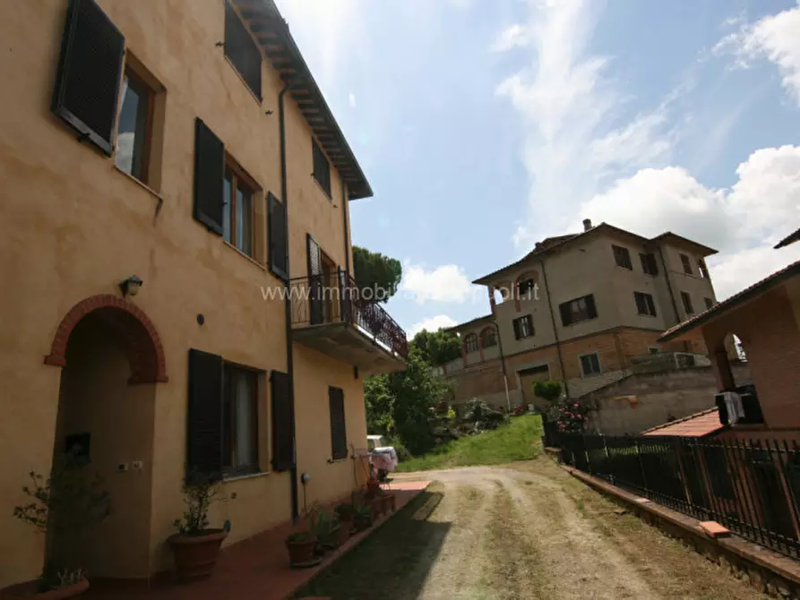 Immagine 19 di Casa indipendente in vendita  a Trequanda