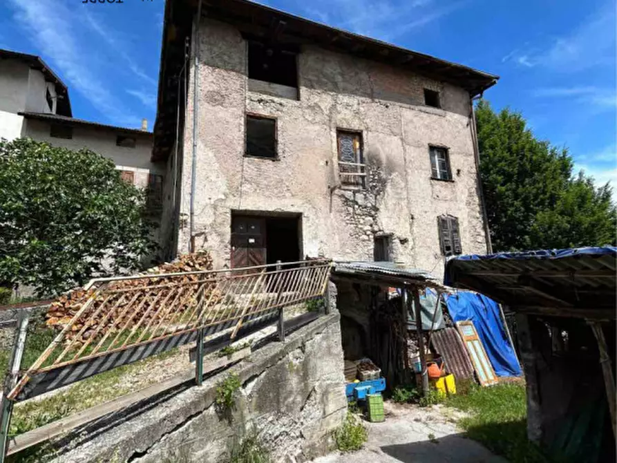 Immagine 2 di Rustico / casale in vendita  in via tovel a Ville D'anaunia